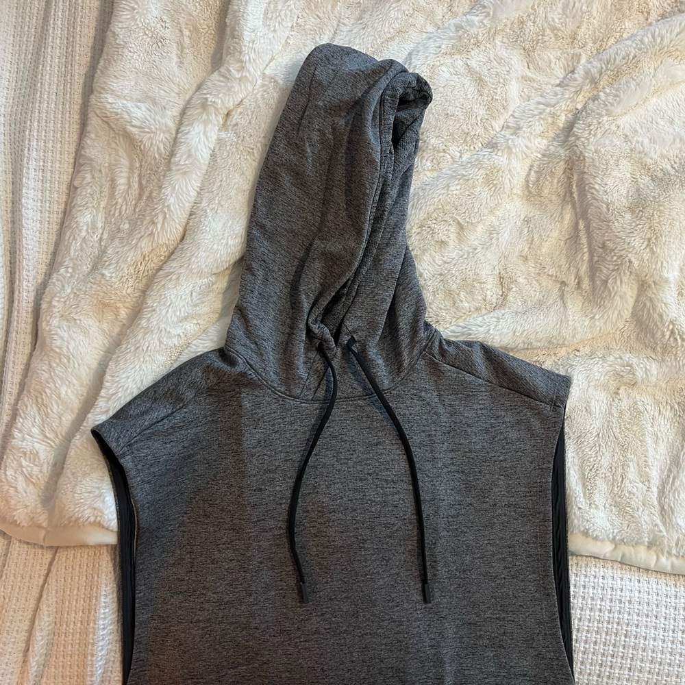 Lulu lemon no sleeve hoodie